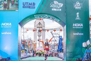 BIB: 300
                            <button type="button" onclick="openModal(21786695)" class="btn btn-primary btn-sm float-right btn-popup" data-toggle="modal" data-target=".modal-high-quality">
                        <i class="fas fa-shopping-cart"></i> Add to Cart
                    </button>
                                            <button type="button" onclick="isThisMe(21786695, true)" class="btn btn-success btn-sm float-right btn-popup btn-isme hidden" data-toggle="tooltip" data-placement="bottom" title="นี่คือรูปของคุณใช่ไหม คลิกที่นี่เพื่อเอาเข้าอัลบั้ม">
                        <i class="fas fa-plus"></i> Add to album
                    </button>
                    <button type="button" onclick="isThisMe(21786695, false)" class="btn btn-warning btn-sm float-right btn-popup btn-isnotme hidden">
                        <i class="fas fa-ban"></i> Remove from album
                    </button>